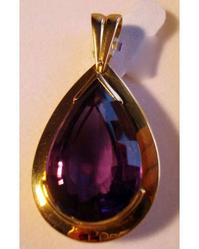 Pendentif améthyste poire 32k or jaune 750