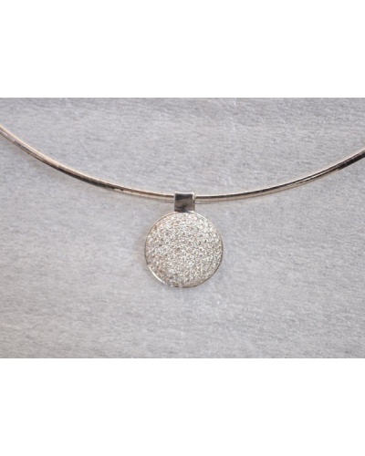 Pendentif rond pavé diamants or blanc 750