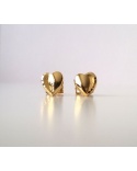 Boucles d'oreilles puces coeur ciselé or jaune 750