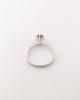 Bague solitaire triangle zirconium or gris 750