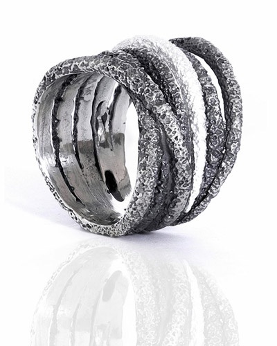 Anillo Sira oxyd en plata de ley envejecida Arior elsbenvinguts