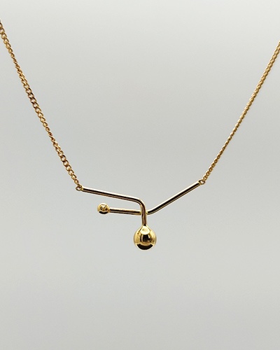 18k Yellow Gold Necklace Bar and Beads